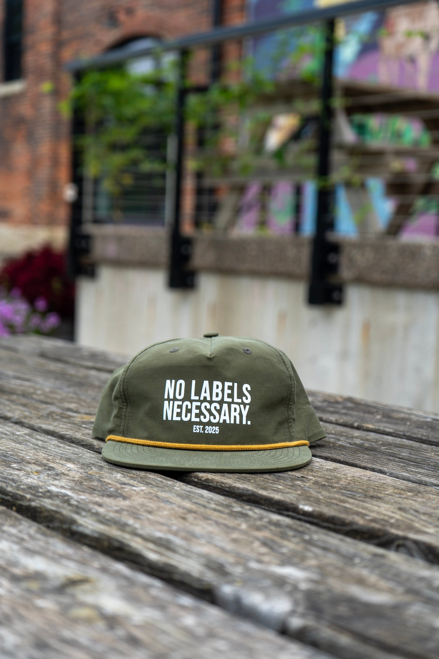 No Labels Essential Snapback Loden/Amber Gold